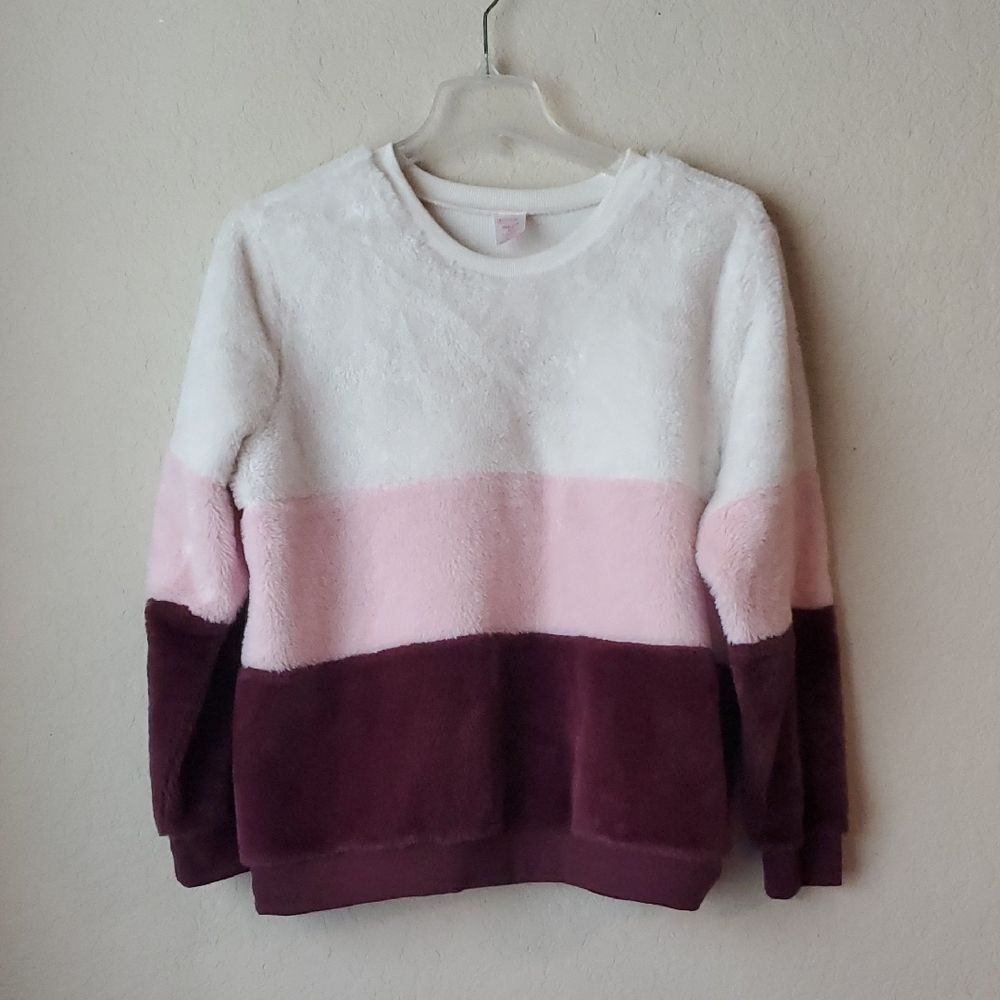 No Boundaries Colorblock Fuzzy Faux Fur Sweatshirt Sweater Size XXL 19 Casual